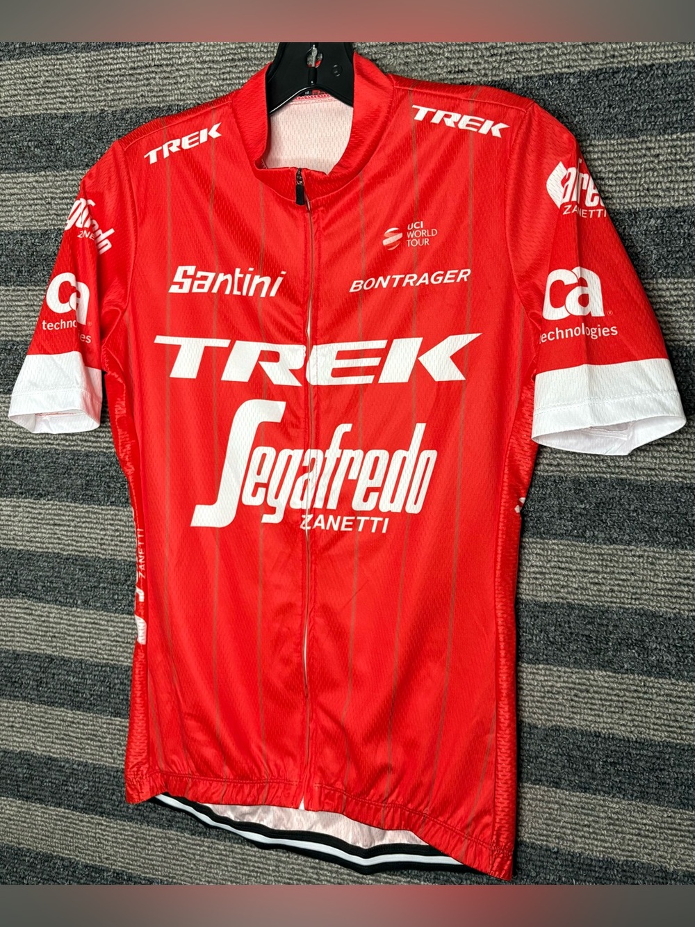 Santini Trek-Segafredo UCI World Tour Men’s Red Cycling Team Jersey Medium EUC